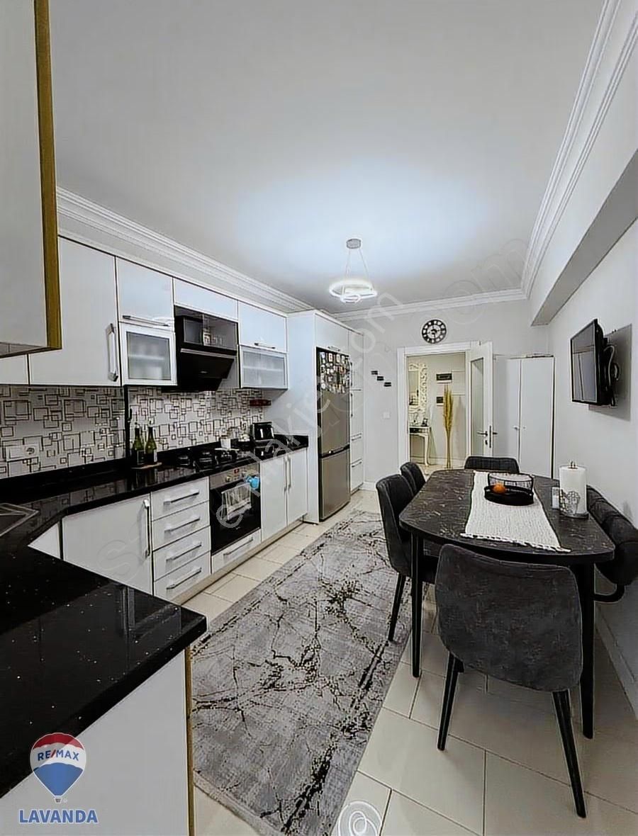 Remax Lavandadan Silivri Karasu Park Manavoğlu Evlerinde 4+1 - Görsel 22