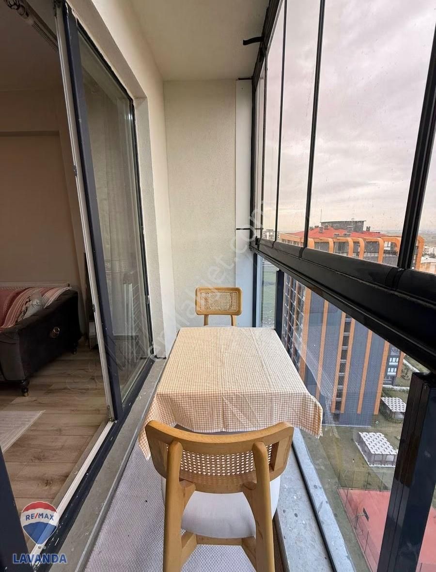 Remax Lavandadan Gümüş Towers Da Full Eşyalı 1+1 - Görsel 10