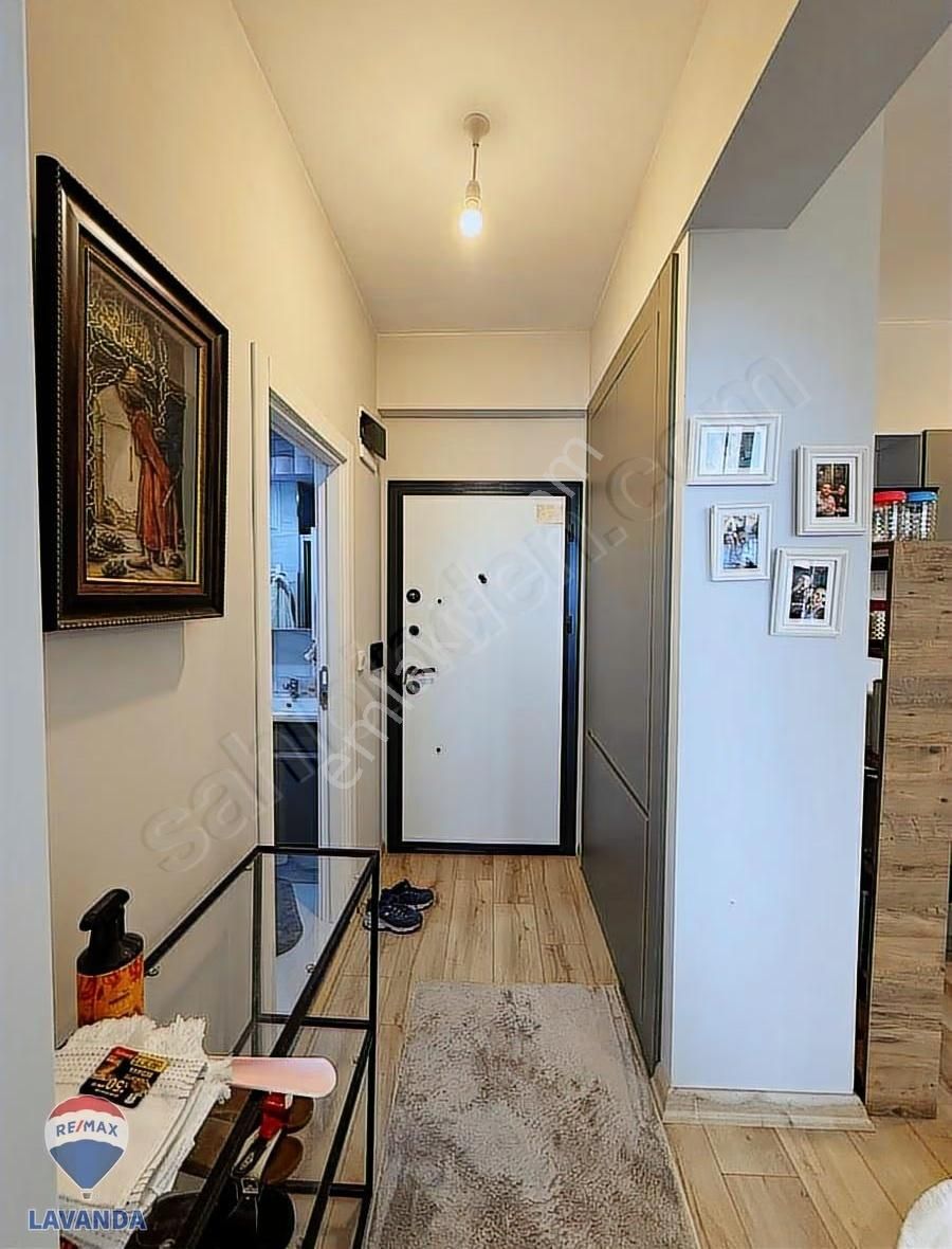 Remax Lavandadan Gümüş Towers Da Full Eşyalı 1+1 - Görsel 3