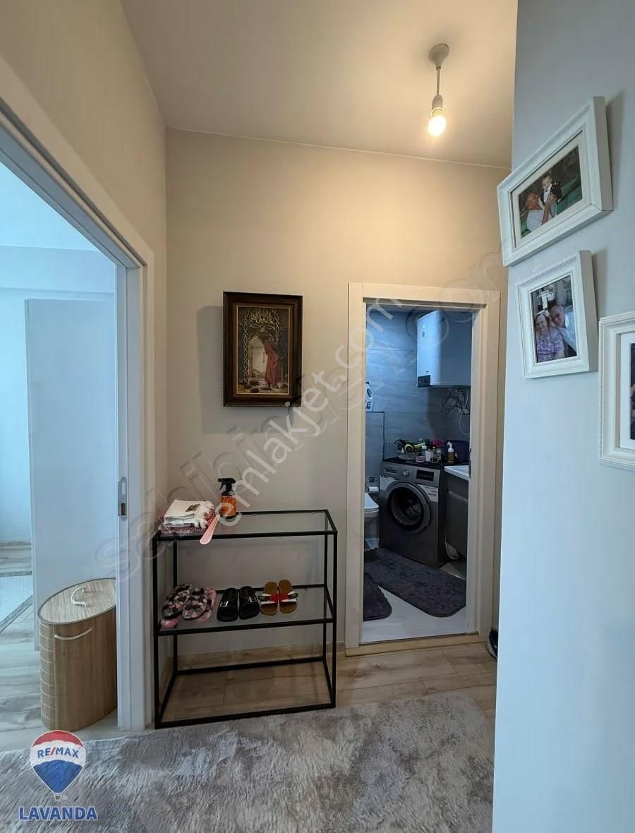 Remax Lavandadan Gümüş Towers Da Full Eşyalı 1+1 - Görsel 7