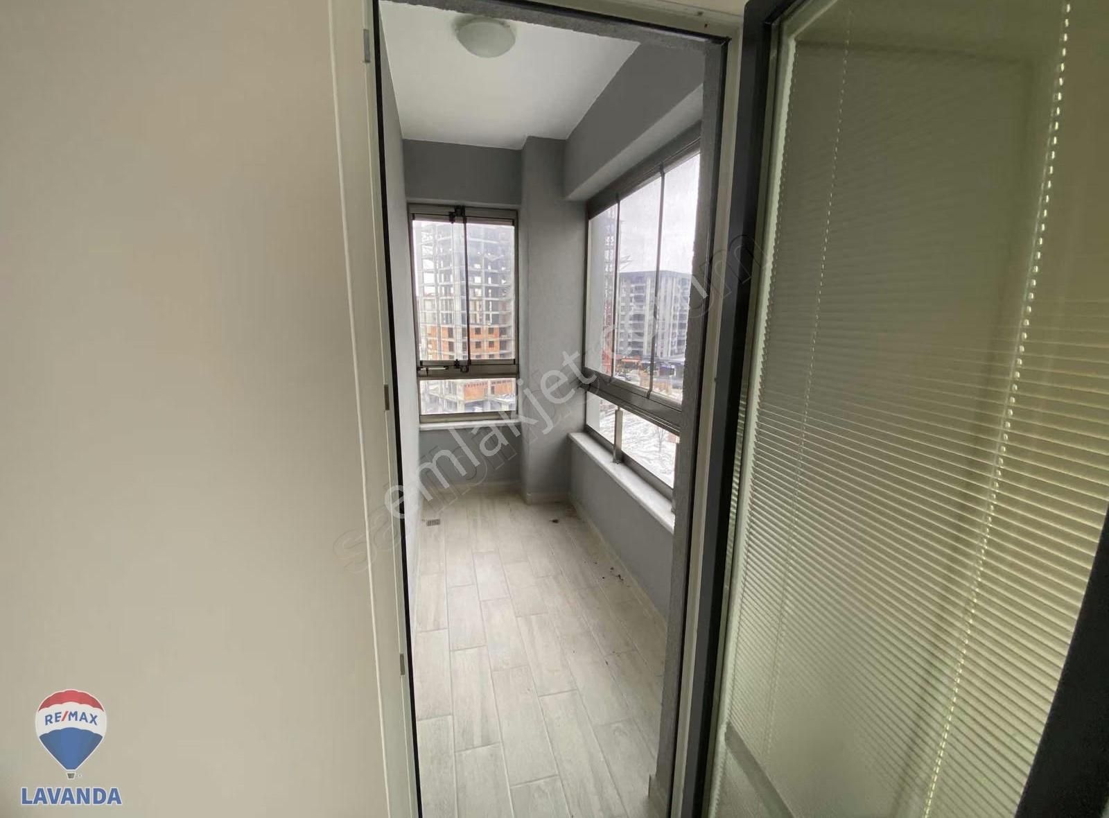Remax Lavanda'dan Greentown Sitesinde 3+1 Lüks Daire - Görsel 16
