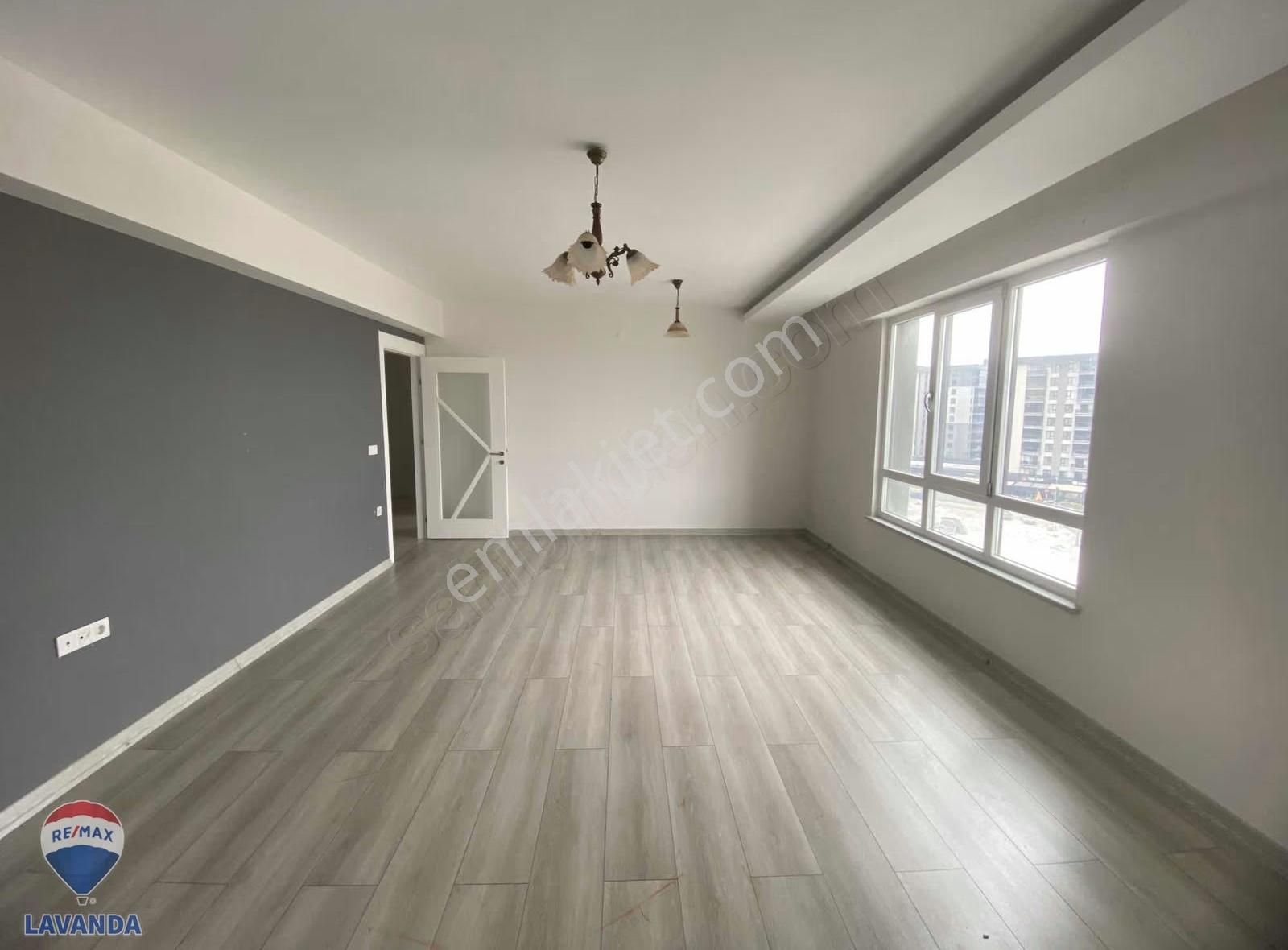Remax Lavanda'dan Greentown Sitesinde 3+1 Lüks Daire - Görsel 17