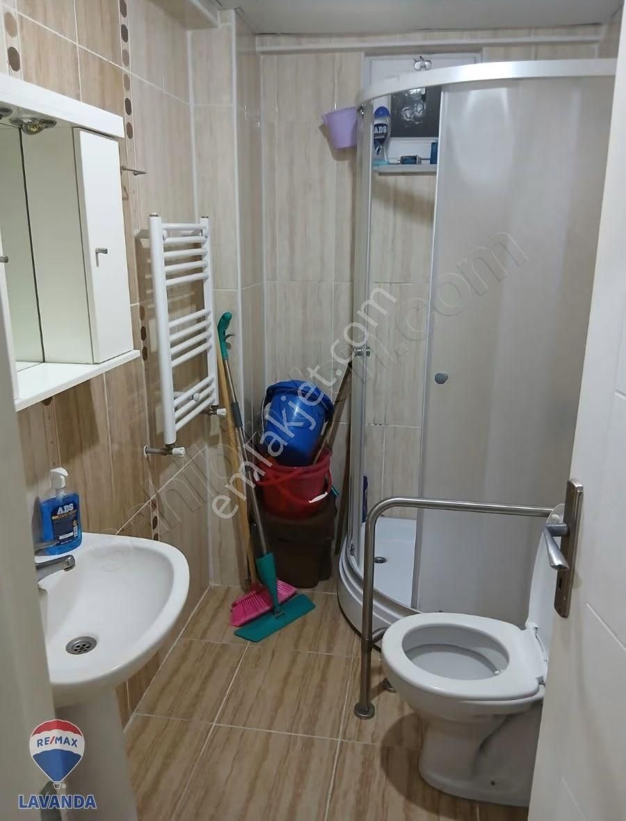 Remax Lavanda Dan Kazımiye Mah. Bahçelievler De Satılık 2+1daire - Görsel 15