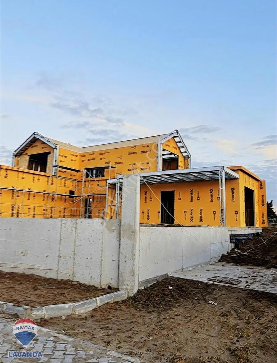 Remax Lavandadan Çelik Yapı Özel Mimari Villa - Görsel 4