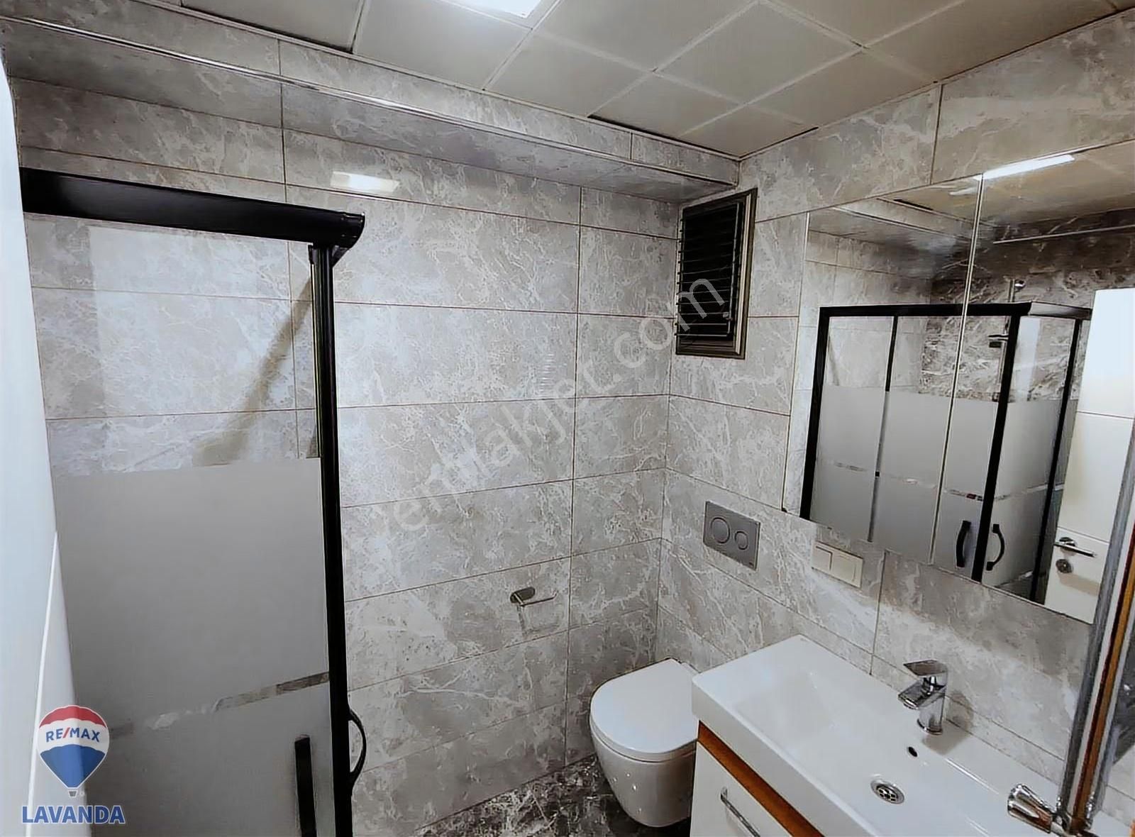 Remax Lavanda'dan Haliç Panoramada Kiralık 1+1 Dairemiz - Görsel 9