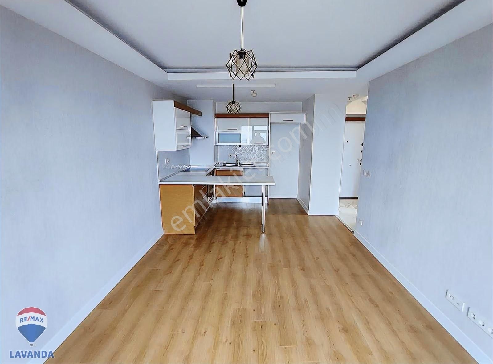 Remax Lavanda'dan Haliç Panoramada Kiralık 1+1 Dairemiz - Görsel 8