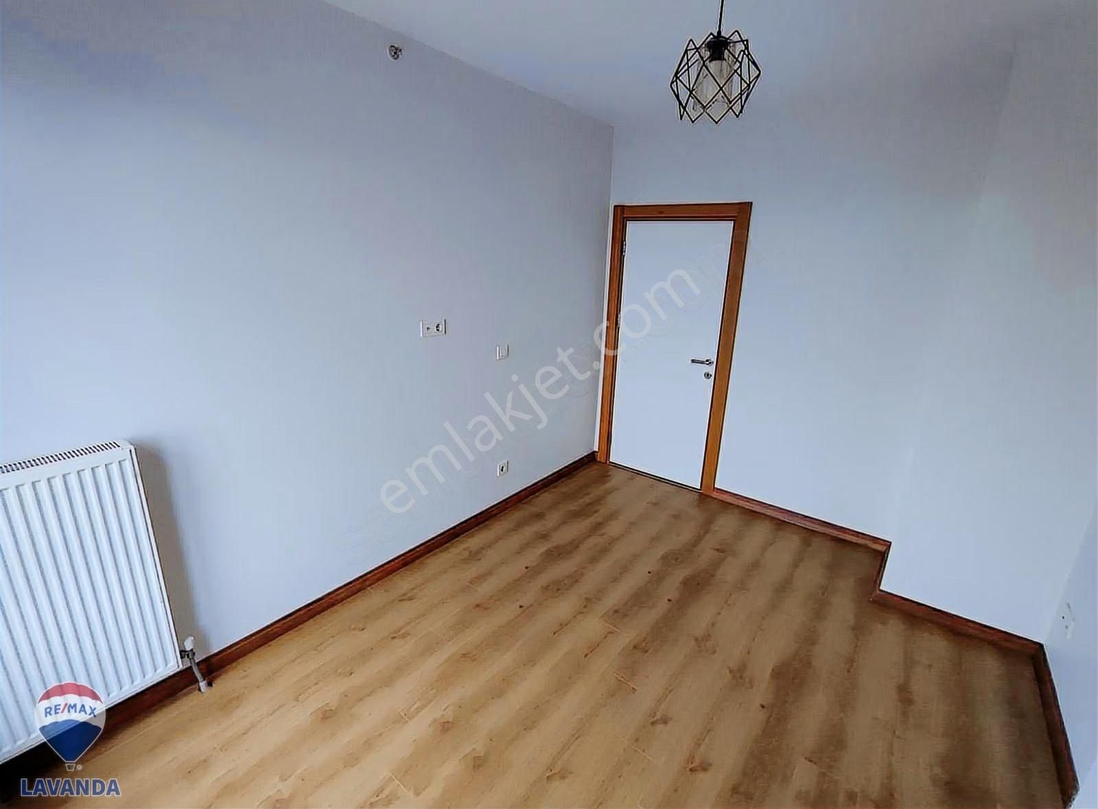 Remax Lavanda'dan Haliç Panoramada Kiralık 1+1 Dairemiz - Görsel 4
