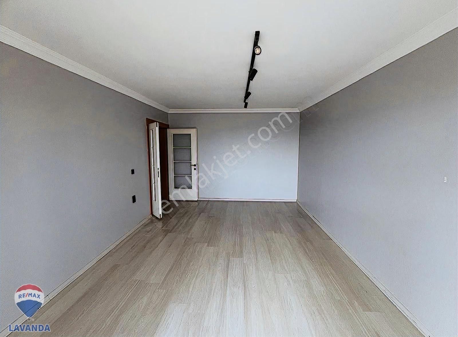 Re/max Lavanda'dan Çerkezköy Tepe Bölgesinde Kiralık Daire - Görsel 7