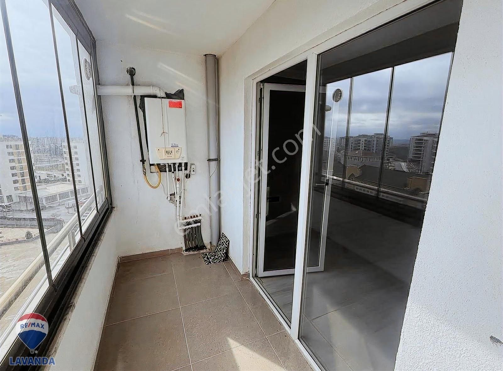 Re/max Lavanda'dan Çerkezköy Tepe Bölgesinde Kiralık Daire - Görsel 13