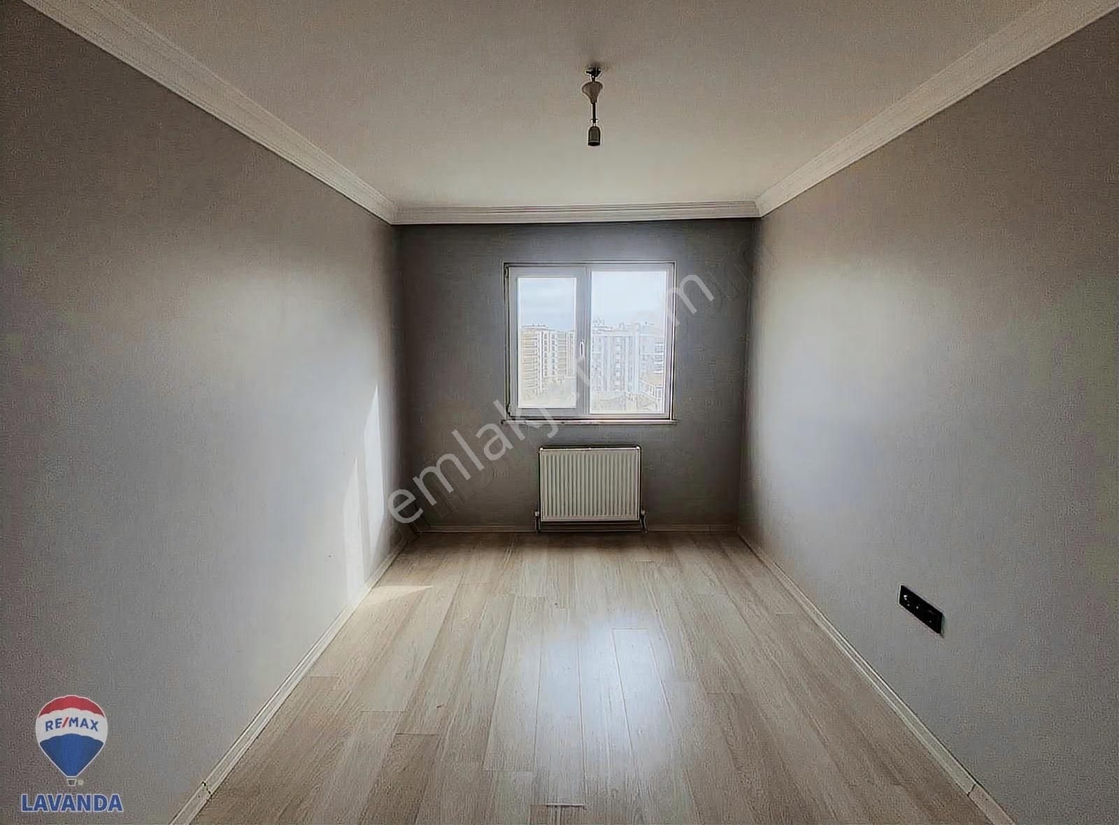 Re/max Lavanda'dan Çerkezköy Tepe Bölgesinde Kiralık Daire - Görsel 3