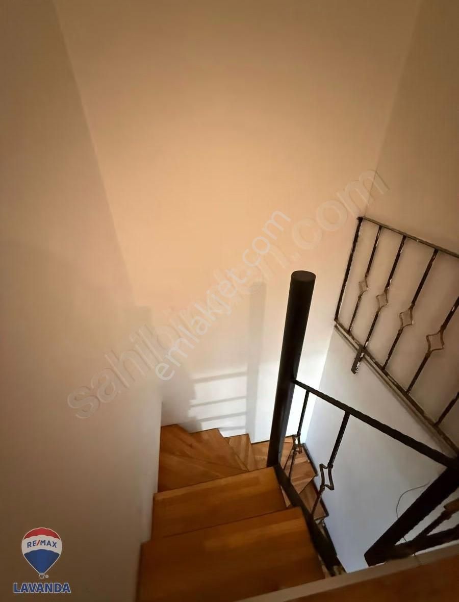 Remax Lavandadan Dubleks 3+1 Kitap Cafe Arkası Harika Lokasyon - Görsel 22