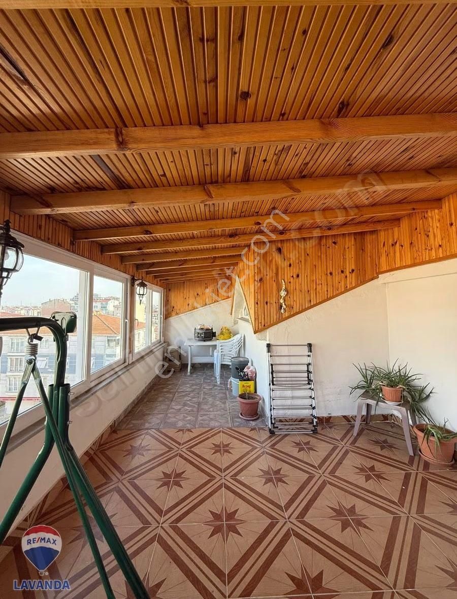 Remax Lavandadan Dubleks 3+1 Kitap Cafe Arkası Harika Lokasyon - Görsel 4