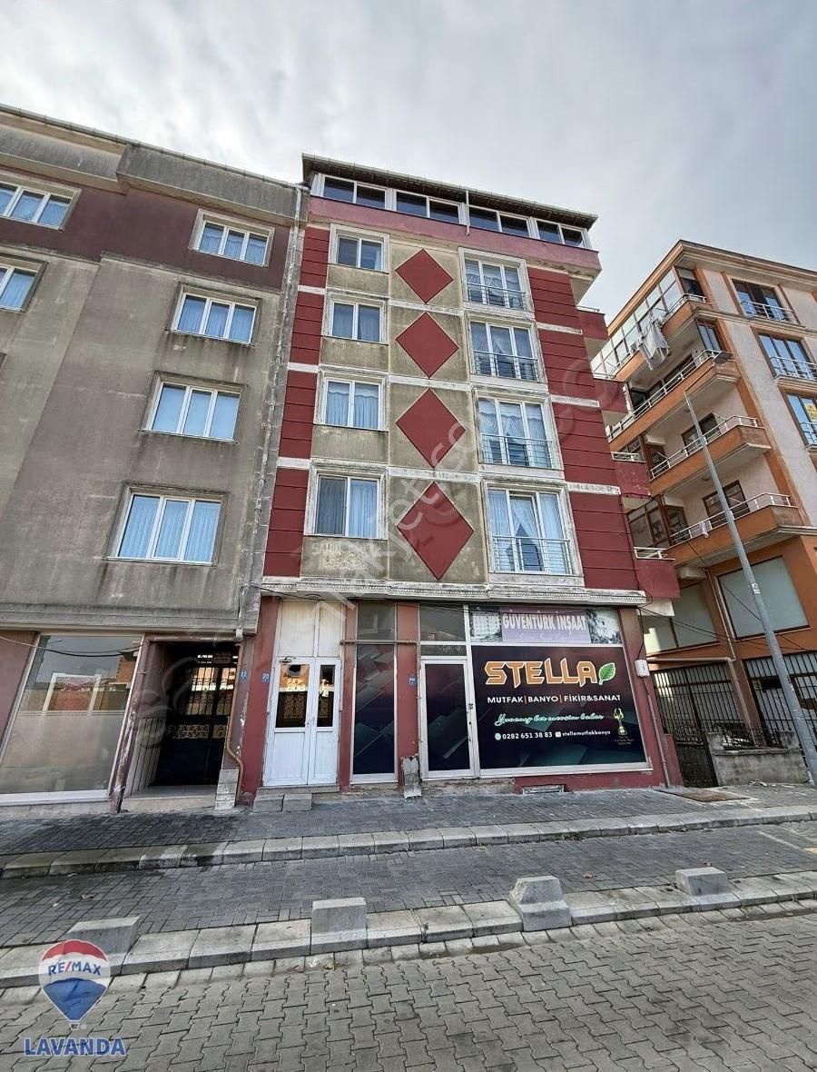 Remax Lavandadan Dubleks 3+1 Kitap Cafe Arkası Harika Lokasyon