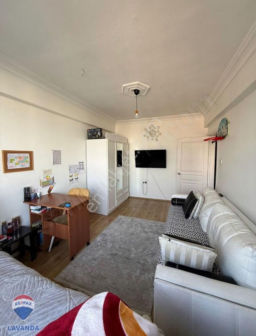 Remax Lavandadan Dubleks 3+1 Kitap Cafe Arkası Harika Lokasyon - Görsel 15