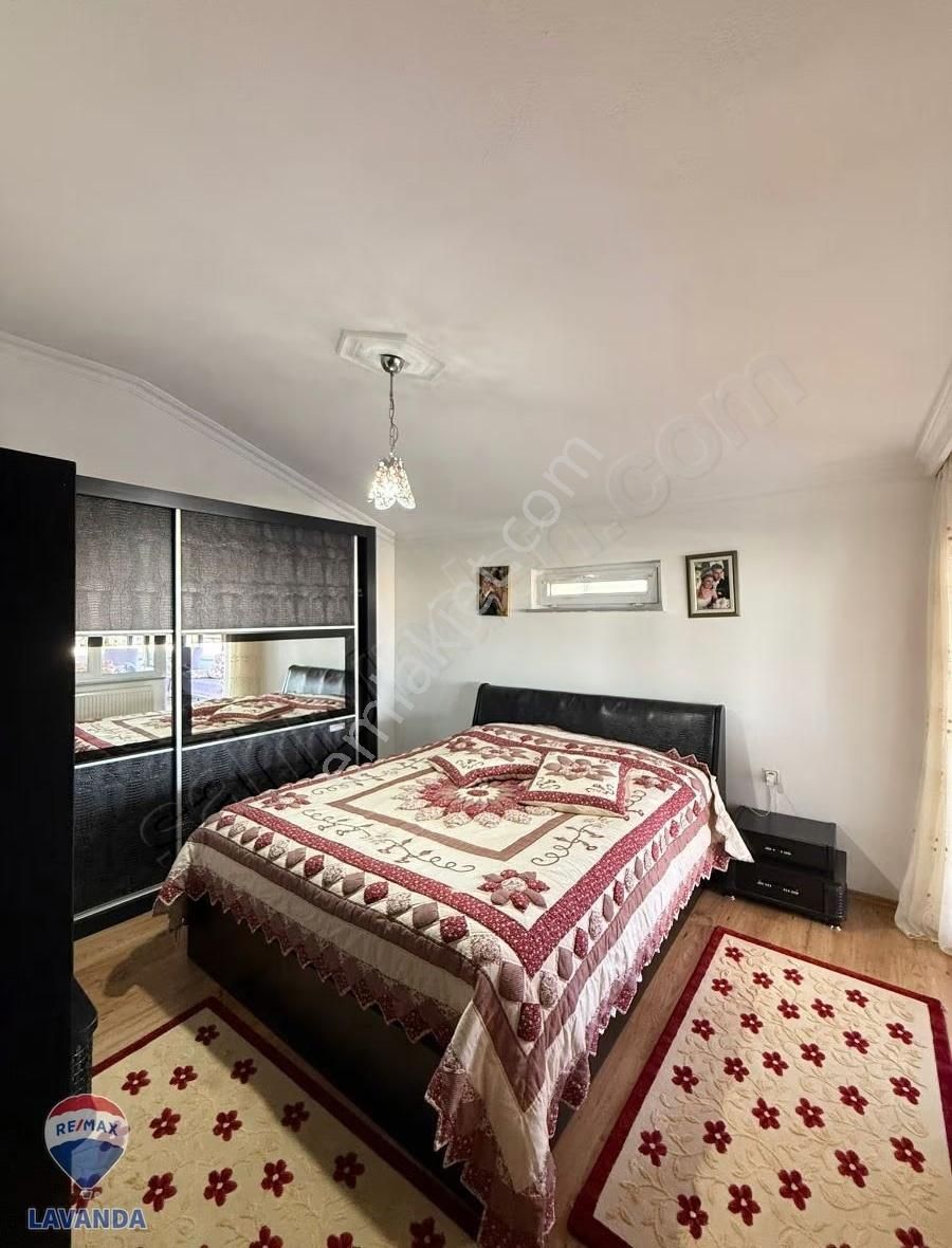 Remax Lavandadan Dubleks 3+1 Kitap Cafe Arkası Harika Lokasyon - Görsel 20