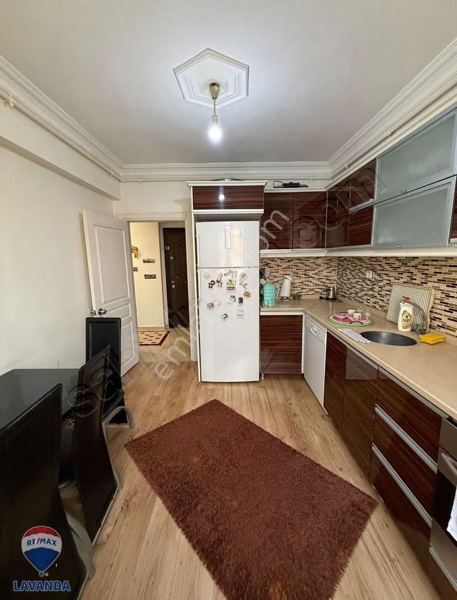 Remax Lavandadan Dubleks 3+1 Kitap Cafe Arkası Harika Lokasyon - Görsel 8