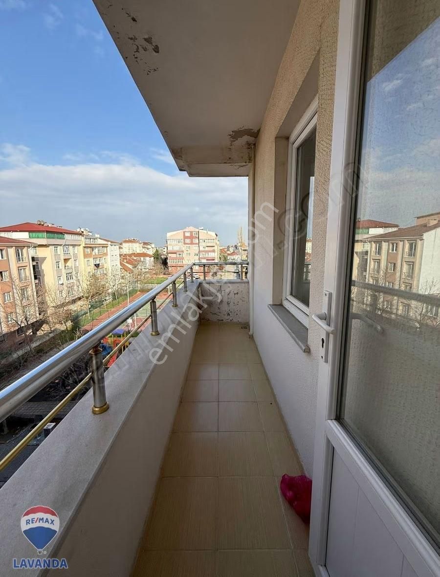 Remax Lavandadan Dubleks 3+1 Kitap Cafe Arkası Harika Lokasyon - Görsel 2