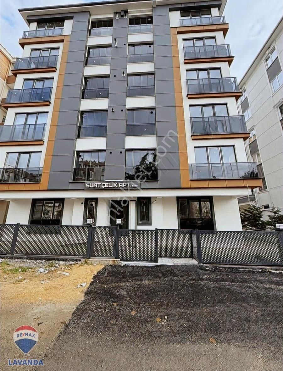 Ali Paşa Mahallesinde Park Karşısı Giriş Kat Sıfır Kiralık Daire