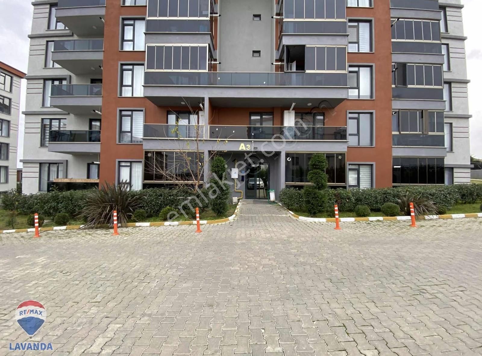 Remax Lavanda'dan Doğaşehir 2'de 1+1 Satılık Eşyalı Daire