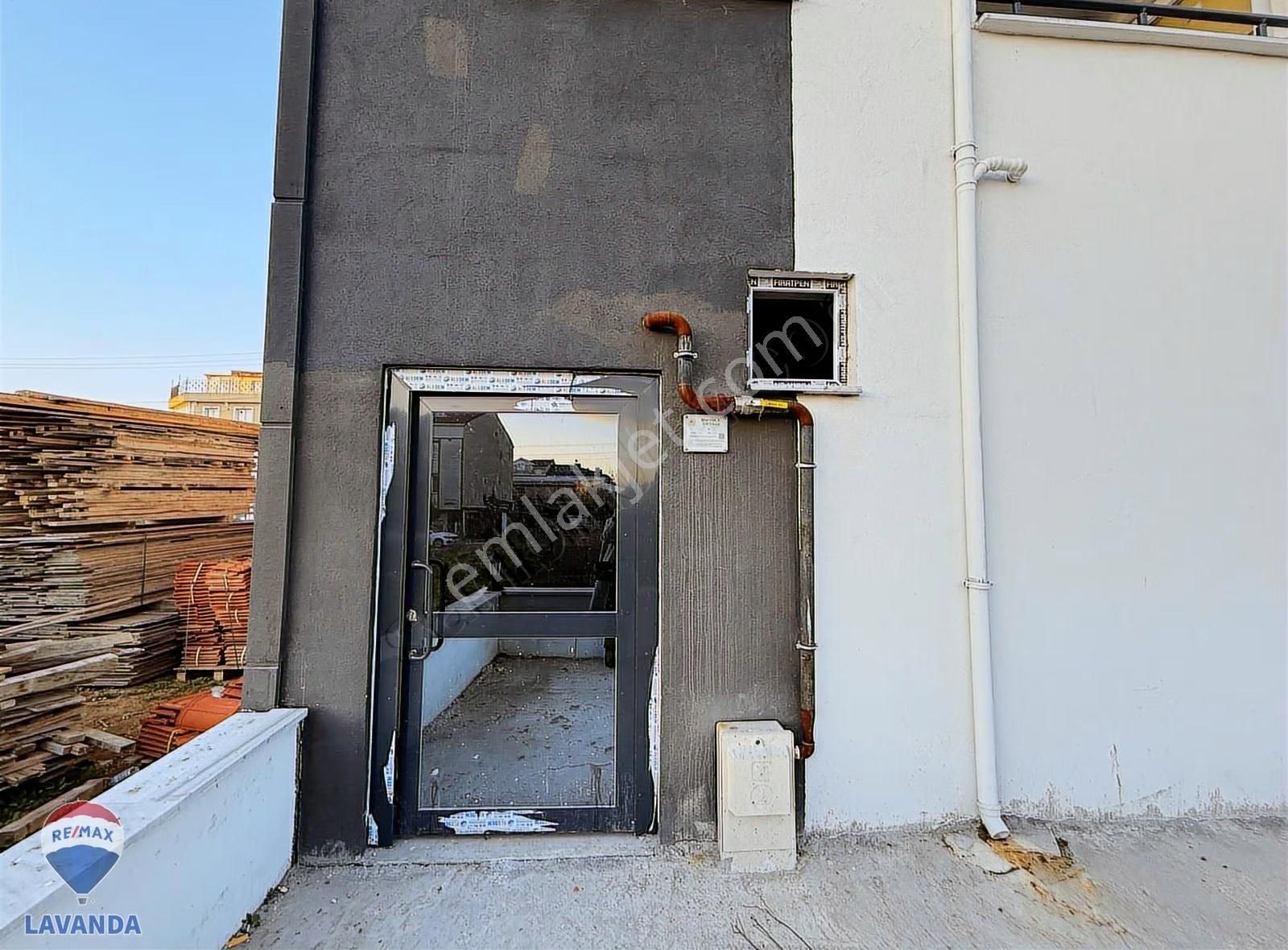 Remax Lavanda'dan Havuzlarda Sıfır 2+1 Satılık Daire - Görsel 3