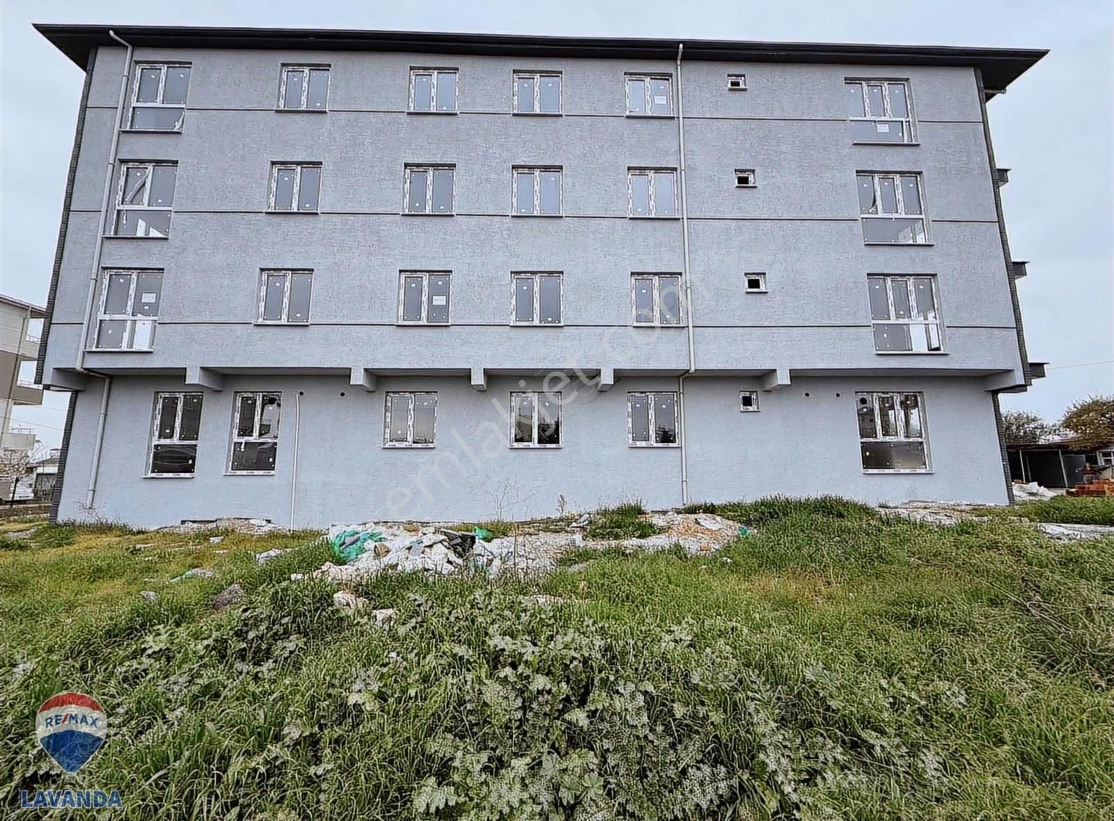 Remax Lavan'dan Satılık Muratlıda 2+1 Daire