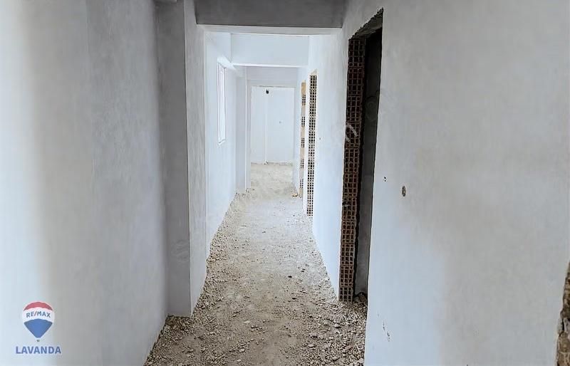 Remax Lavan'dan Satılık Muratlıda 2+1 Daire - Görsel 2