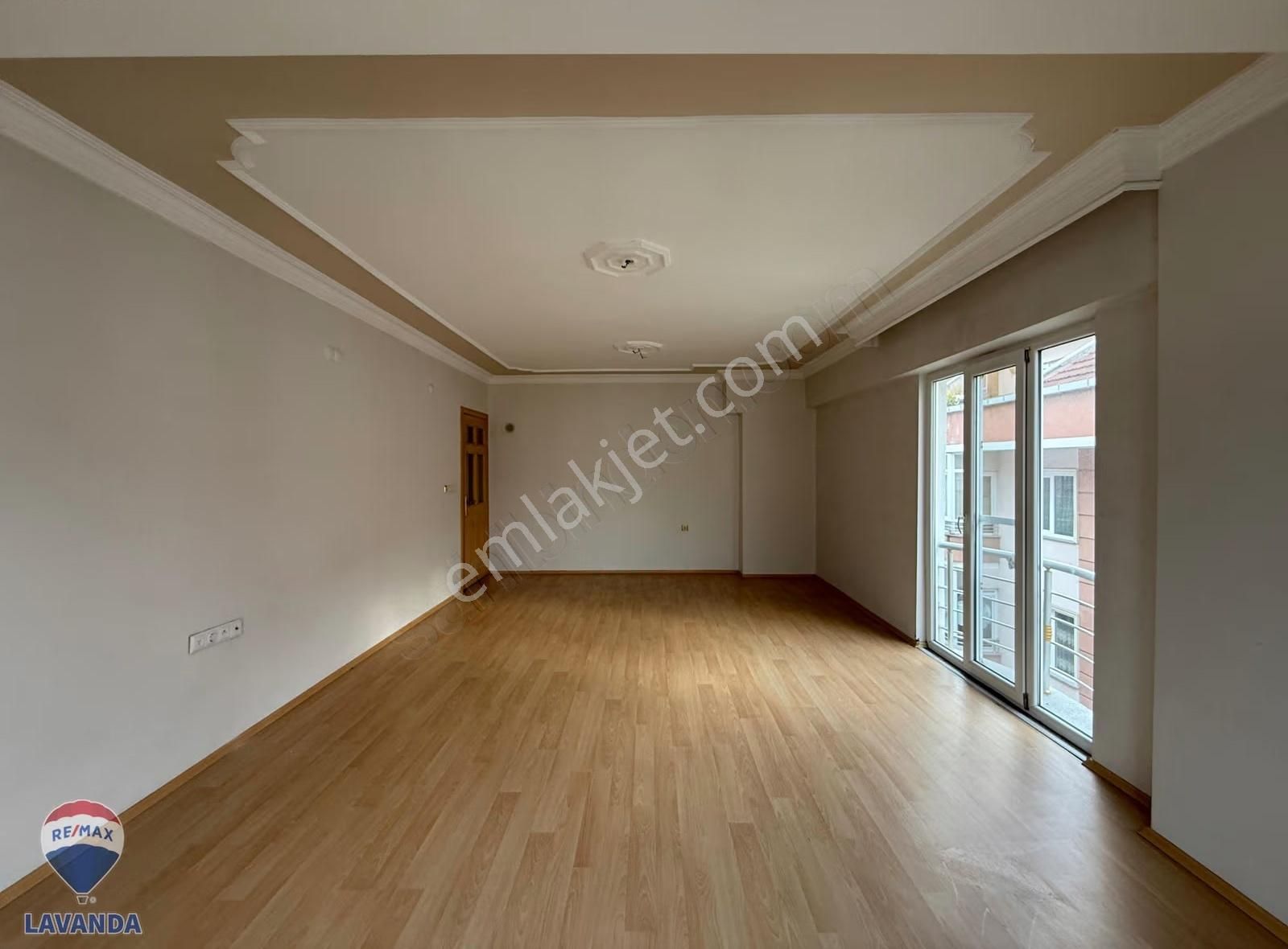 Remax Lavanda'dan Muhittin Mah. 5+1 Dublex Satılık Daire - Görsel 5