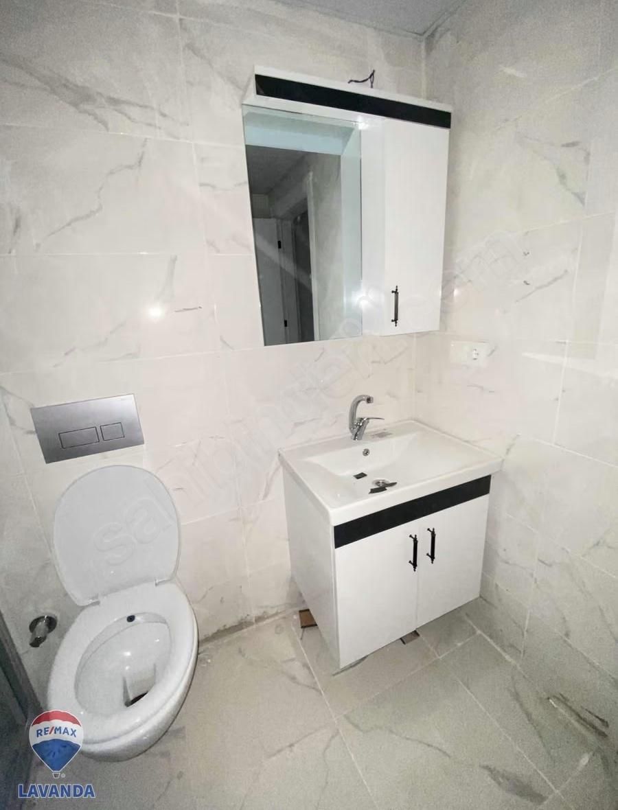 Remax Lavanda'dan Muhittin Mahallesi Ottoman Suıtes Satılık 1+1 - Görsel 13