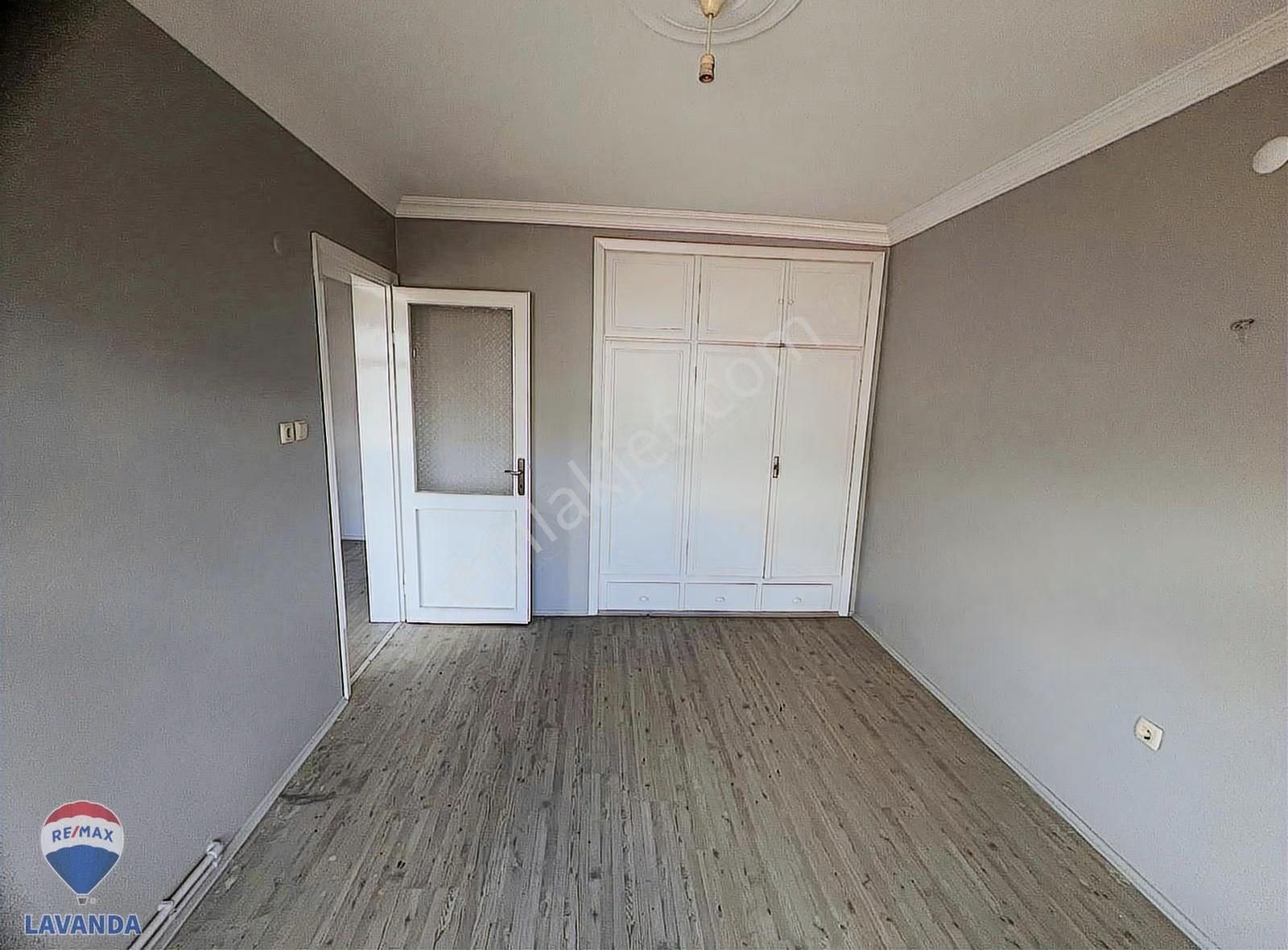 Re/max Lavanda'dan Reşadiye Mahallesinde Kiralık Daire - Görsel 11