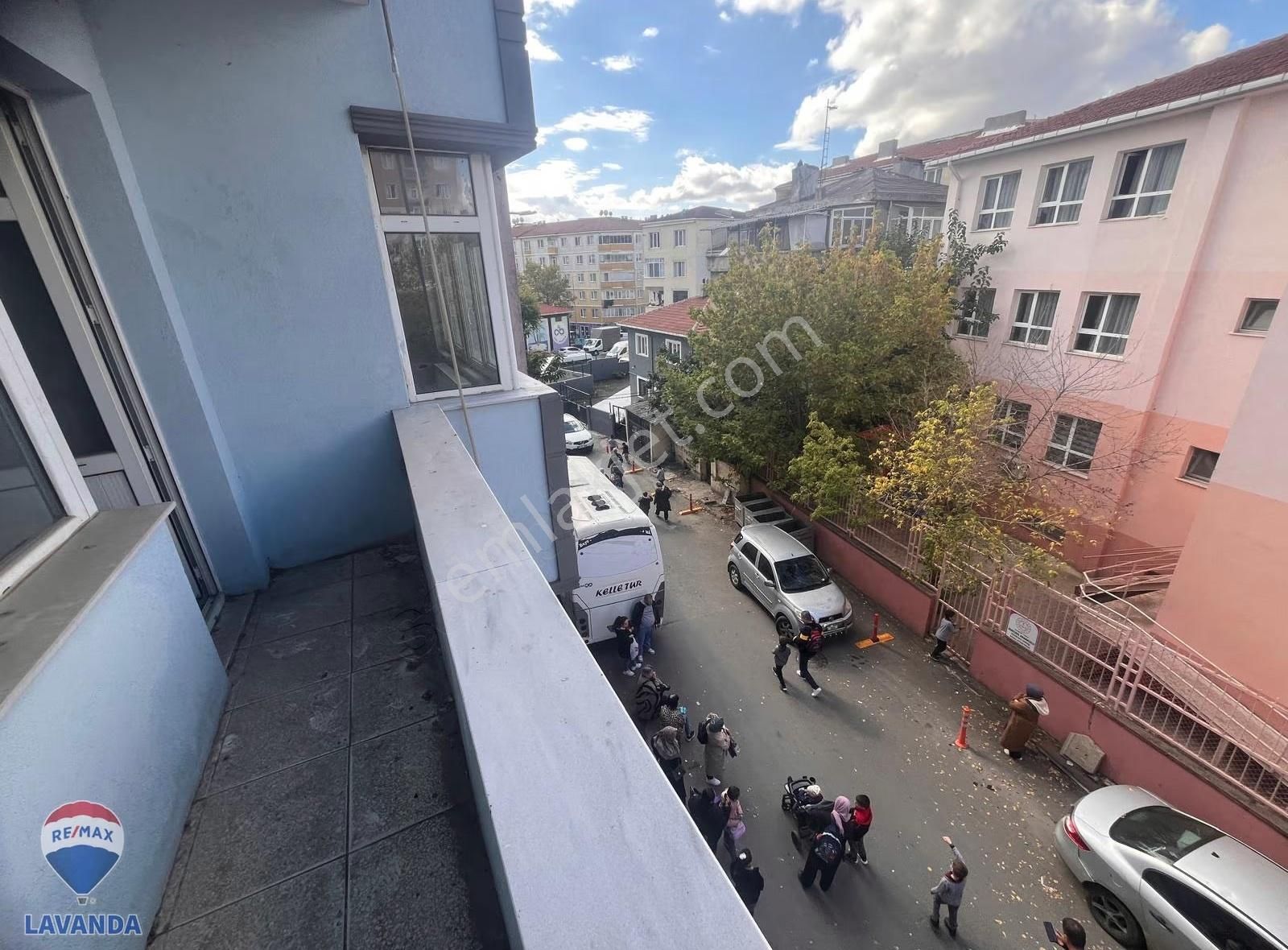 Re/max Lavanda'dan Reşadiye Mahallesinde Kiralık Daire - Görsel 3