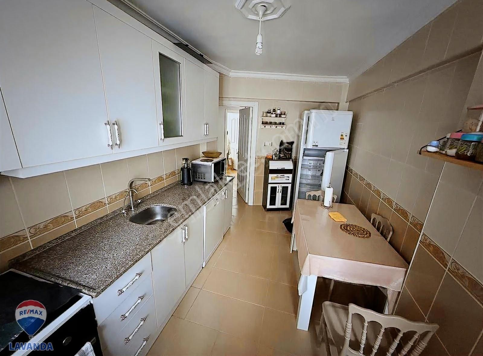 Remax Lavanda'dan Satılık Şeyhsinan Mahallesinde 2+1 - Görsel 2