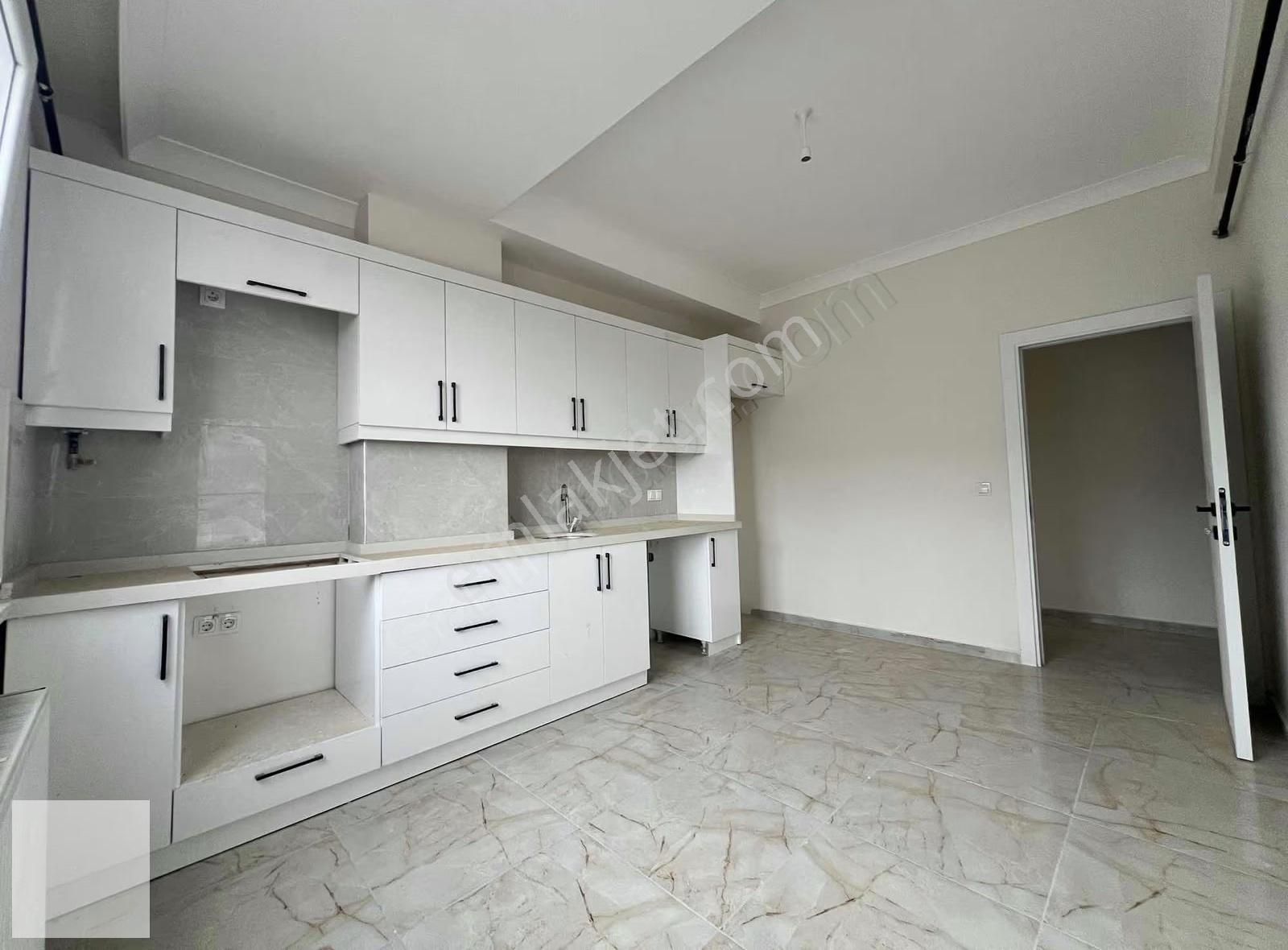 Satılık 2+1 Üst Dubleks 140m2 Geniş Ve Ferah - Görsel 3
