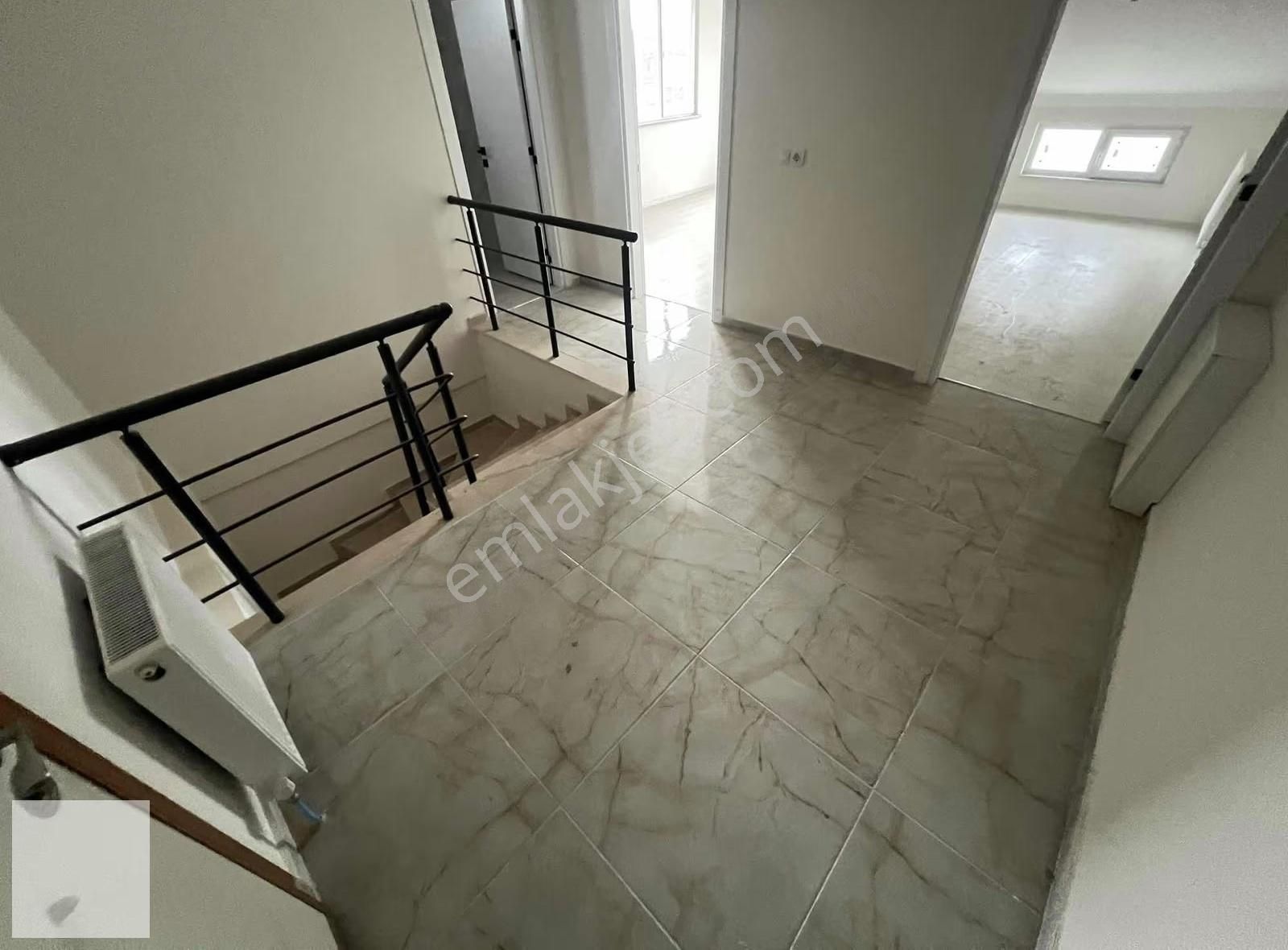 Satılık 2+1 Üst Dubleks 140m2 Geniş Ve Ferah - Görsel 5