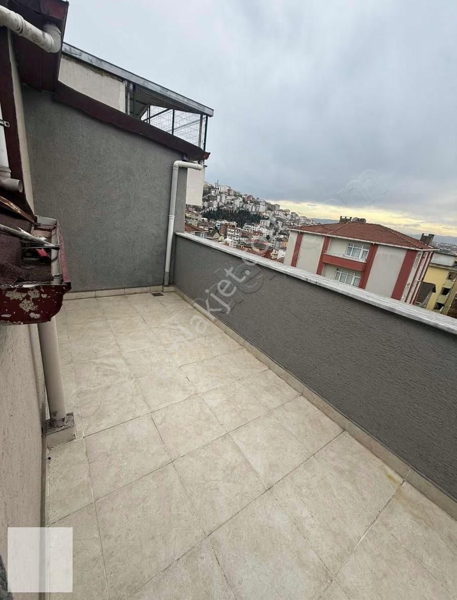 Satılık 3+1 Geniş Ve Ferah 6 Yıllık 130m2 Net - Görsel 26