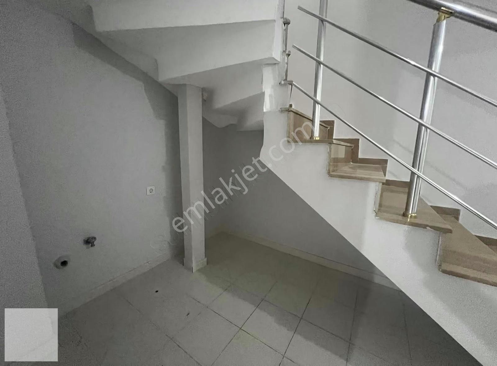 Satılık 2+1 110m2 Geniş Ve Kullanışlı Bahçe Dubleks - Görsel 14