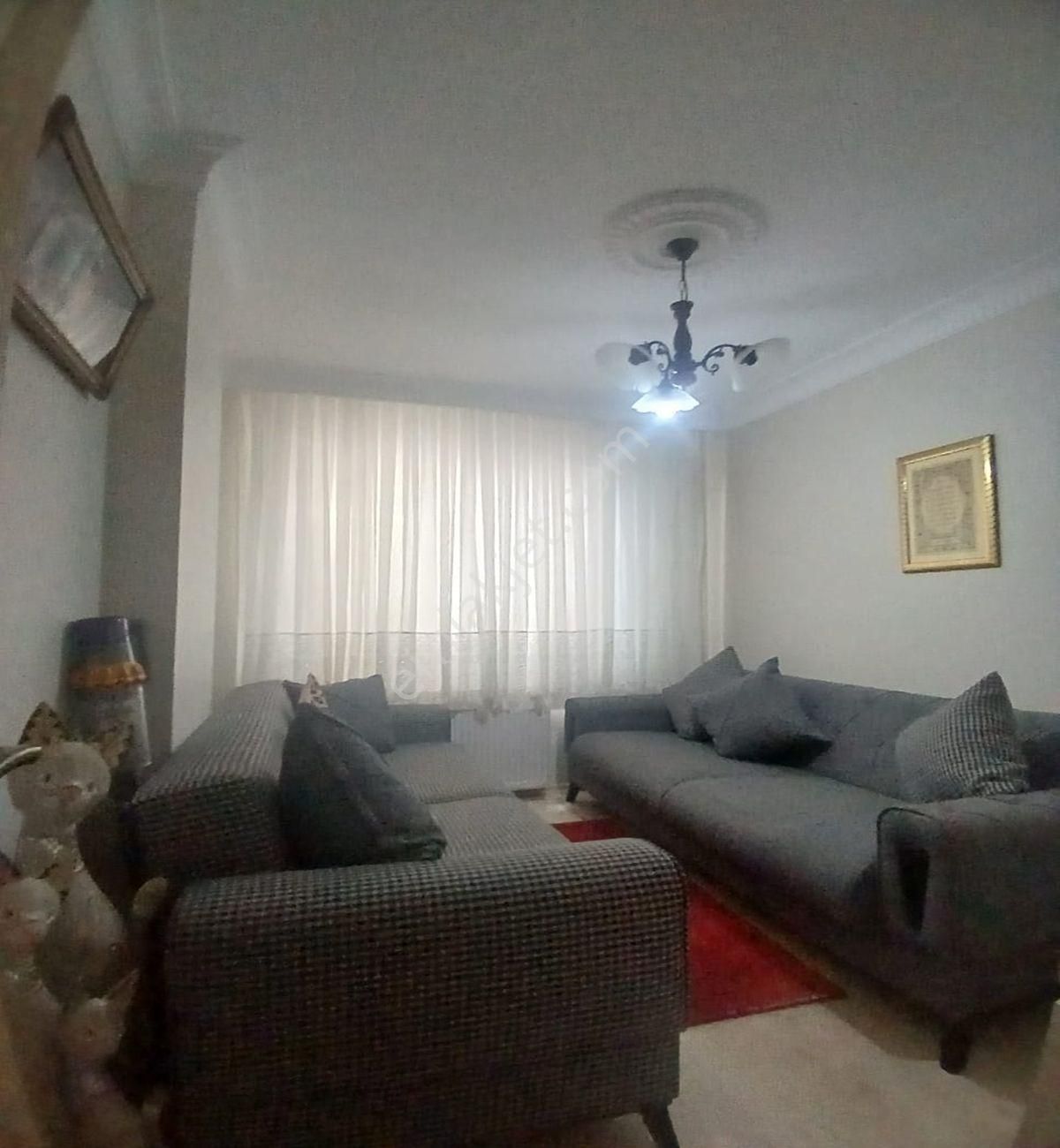 Müslüm Emlaktan Cihangirde 2+1 Masrafsız Deniz Manzaralı Daire