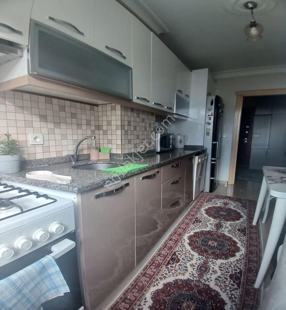 Müslüm Emlaktan Cihangirde 2+1 Masrafsız Deniz Manzaralı Daire - Görsel 17