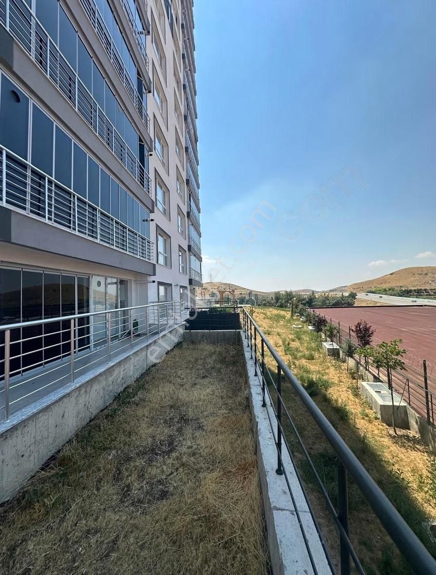 Site İçinde 50 M2 Müstakil Bahçeli, 185 M2, 4+1 Satılık Daire