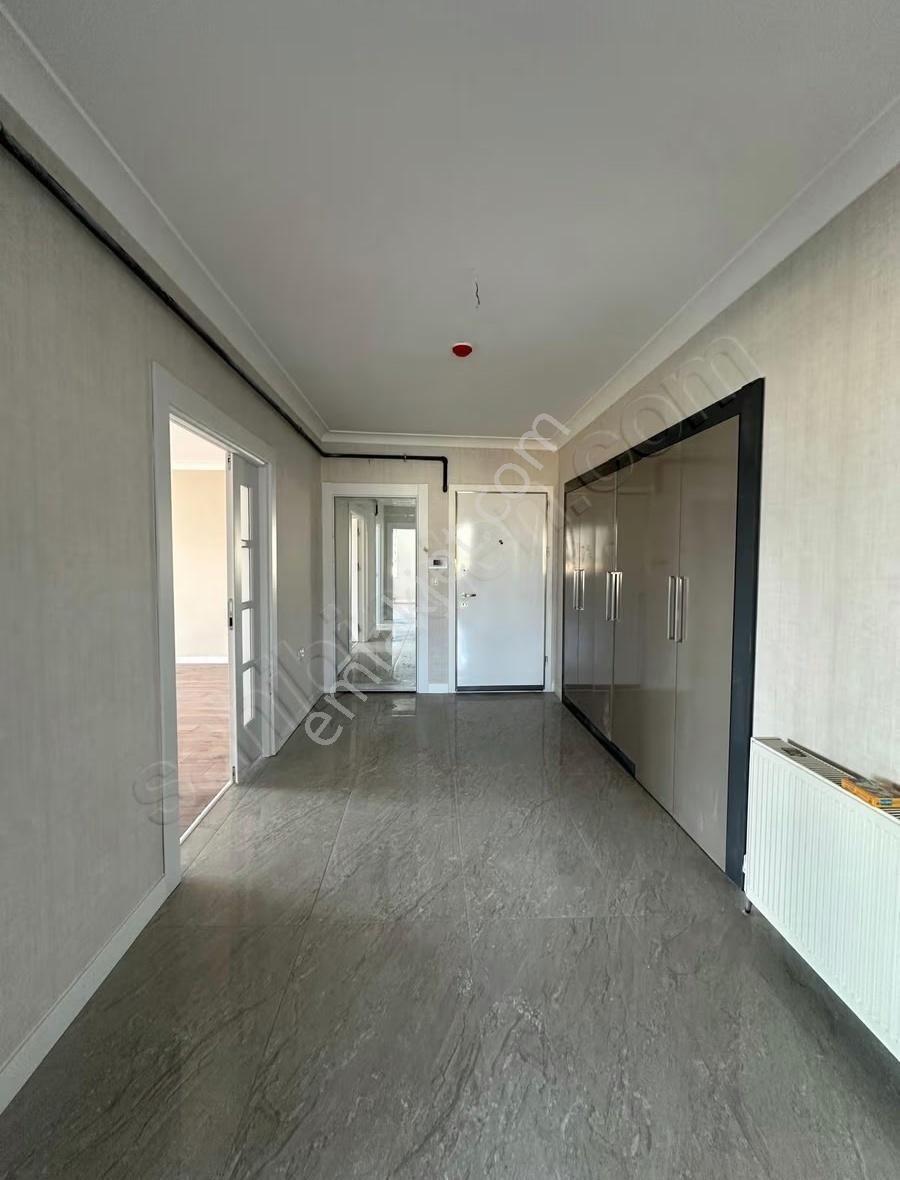 Meydan Parkta Kilerli, Depolu Güney Doğu Cephe 4+1 Satılık Daire - Görsel 12
