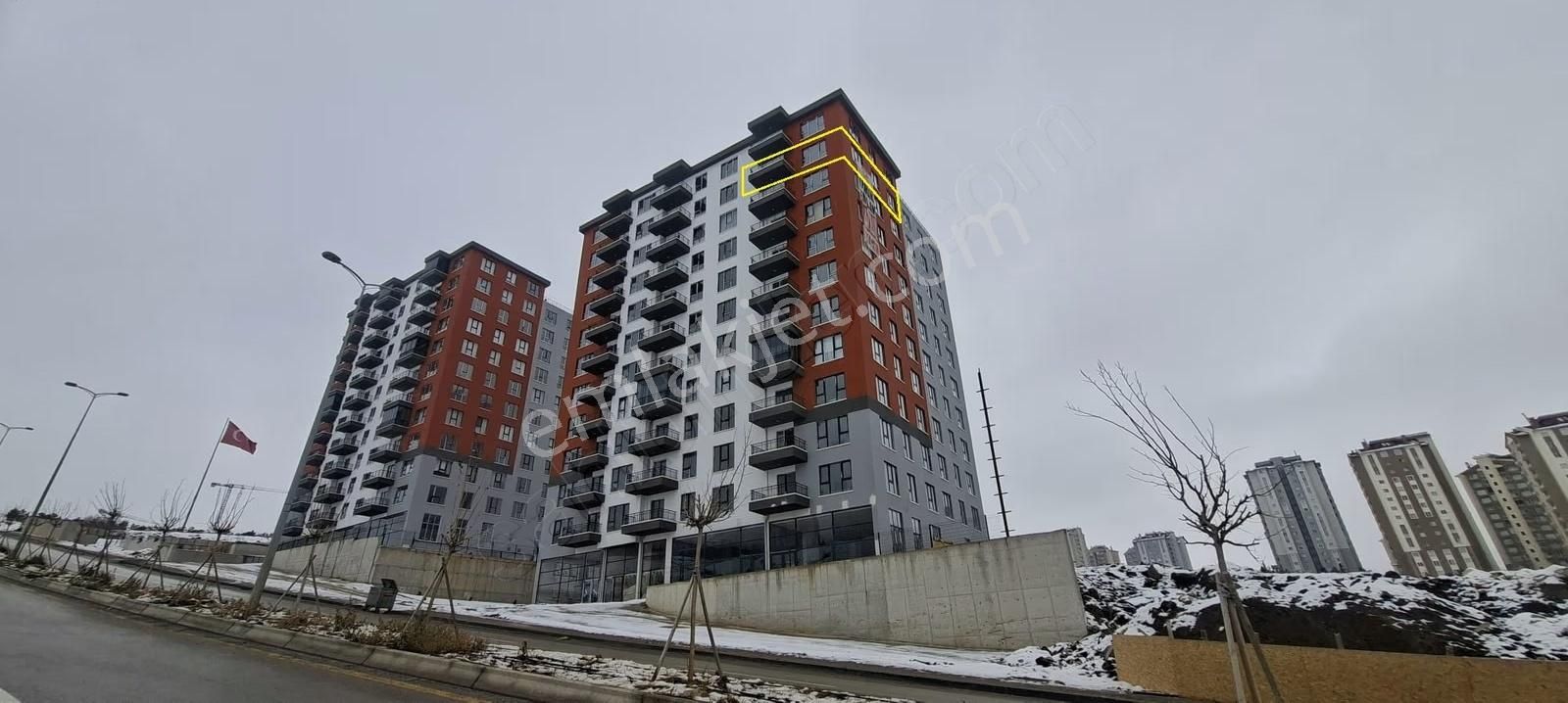 Yapracık Atayurt Mah'de Satılık Oturuma Hazır 2+1 Daire