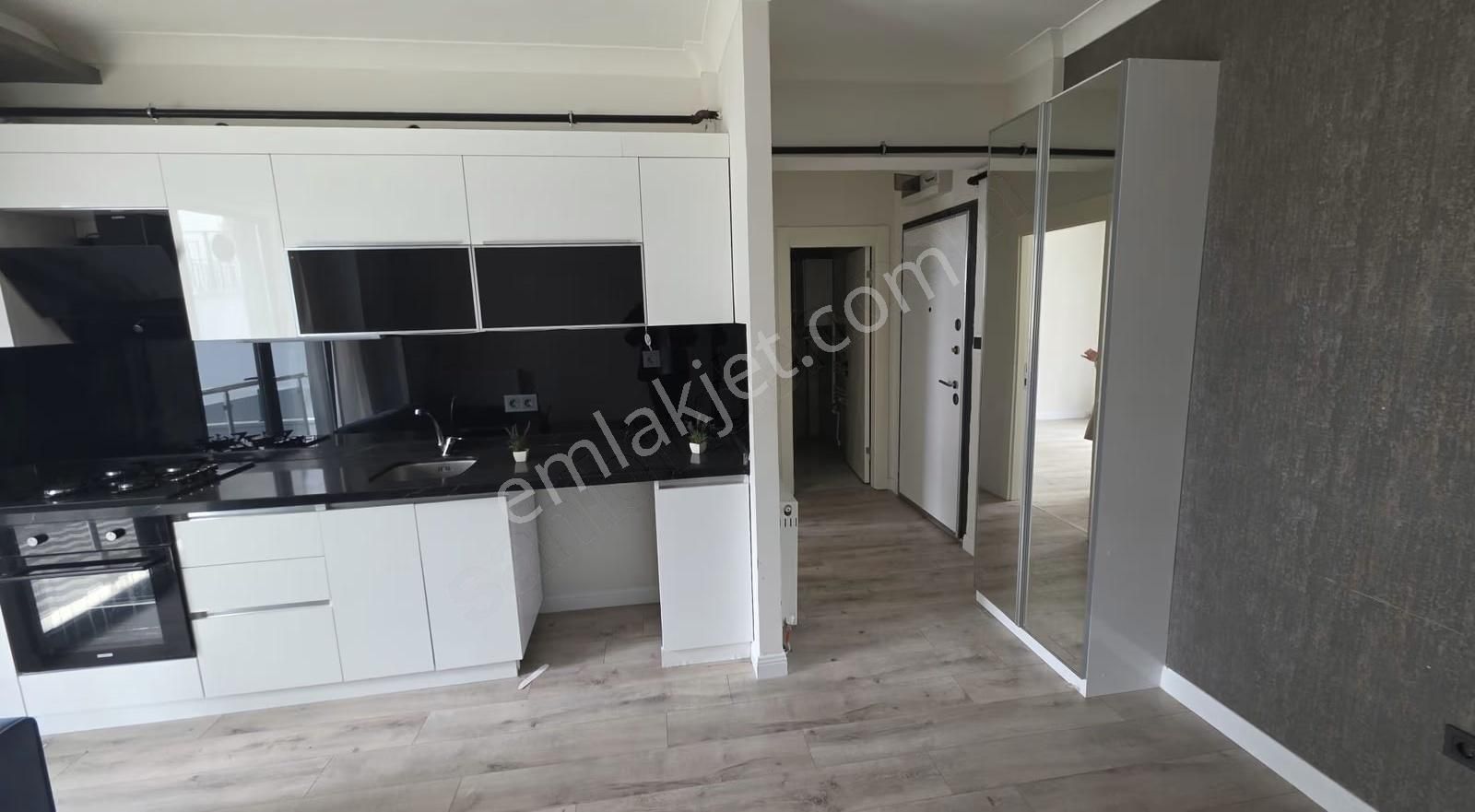 Kızılcaşar'da Bulvara Yakın Yatırımlık 1+1 Daire - Görsel 7