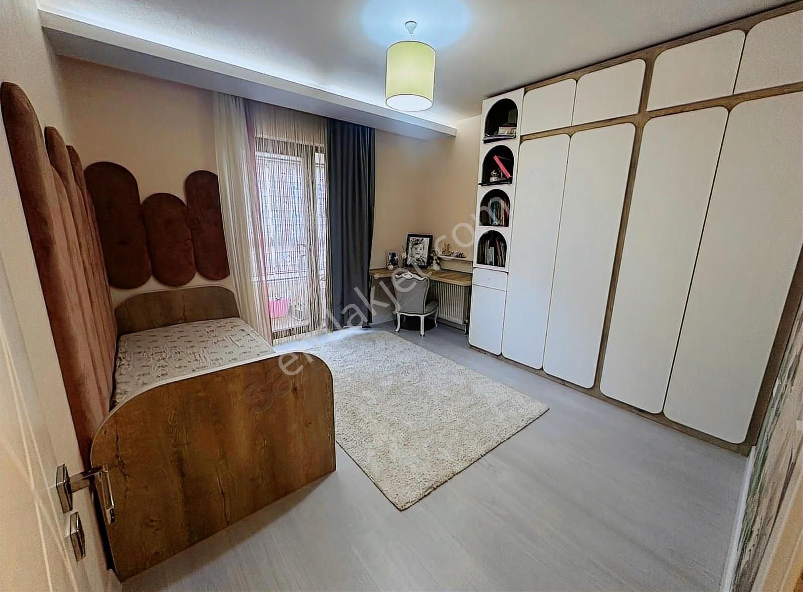 Alc Aura Sitesinde Eşsiz Tasarım Full Yapılı Satılık 4,5+1 Daire - Görsel 11