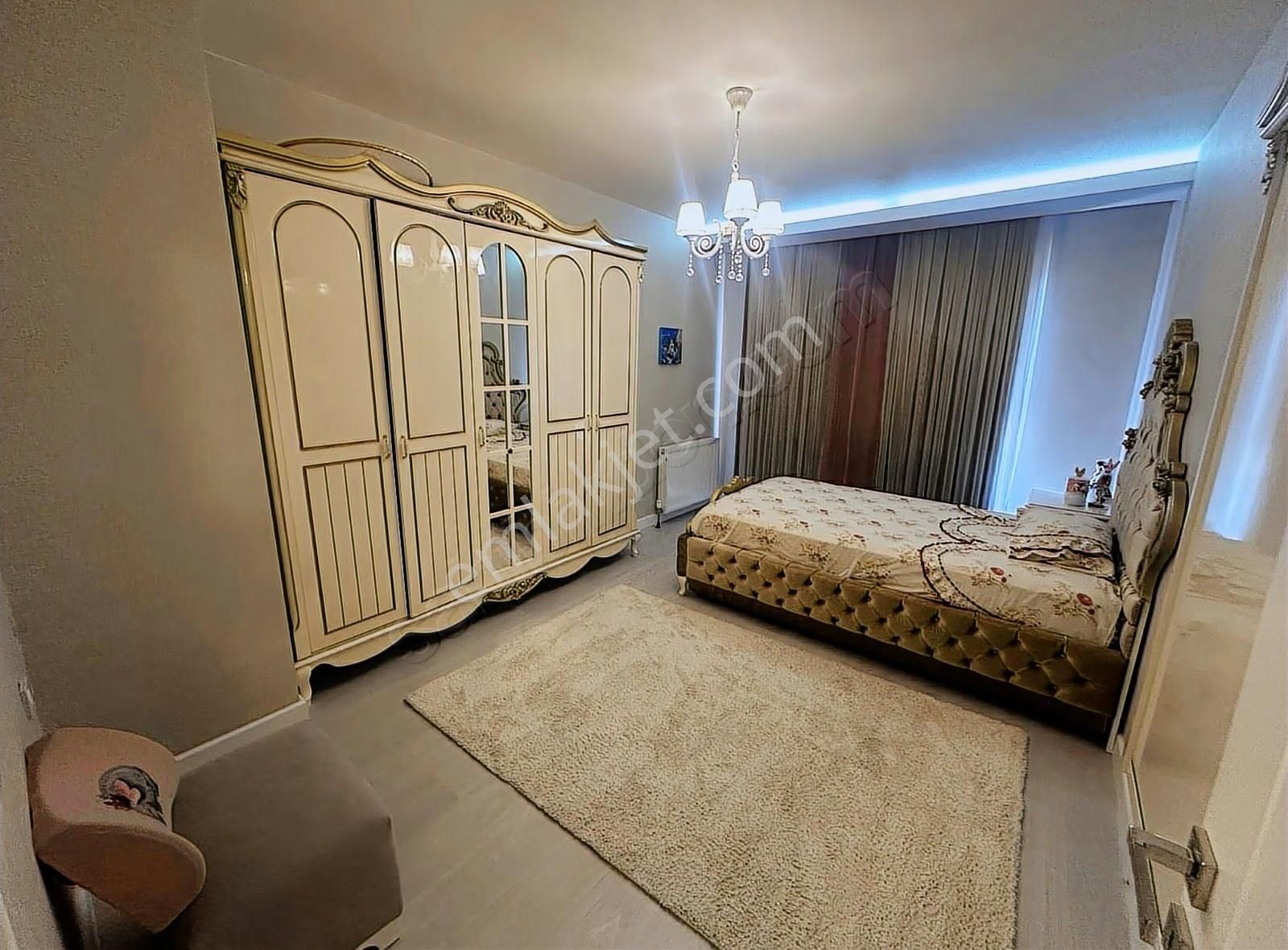 Alc Aura Sitesinde Eşsiz Tasarım Full Yapılı Satılık 4,5+1 Daire - Görsel 2