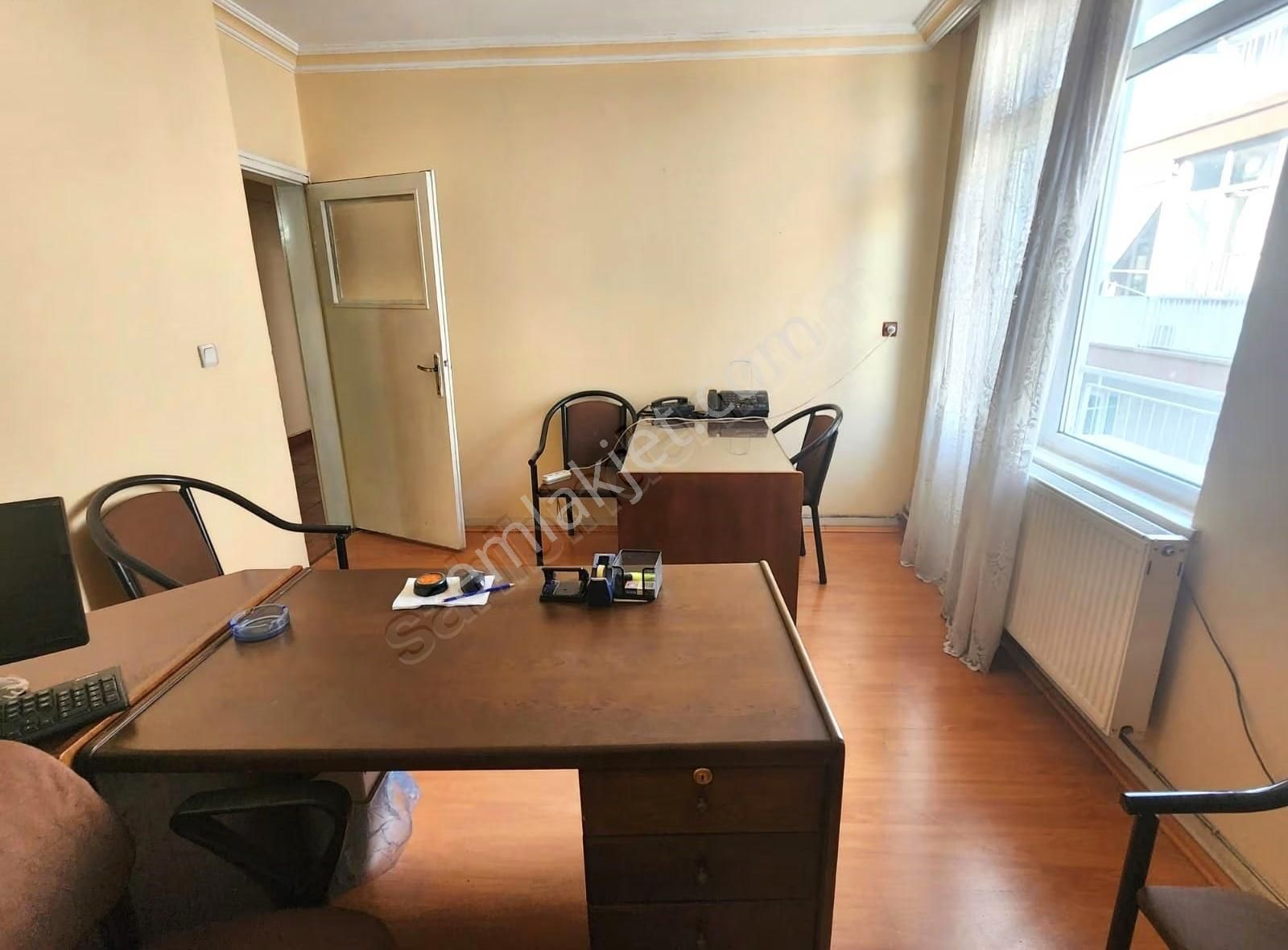 Maltepe Gmk. Bulvarı'nda Ön Cephe 3+1 Kiralık Ofis - Görsel 2