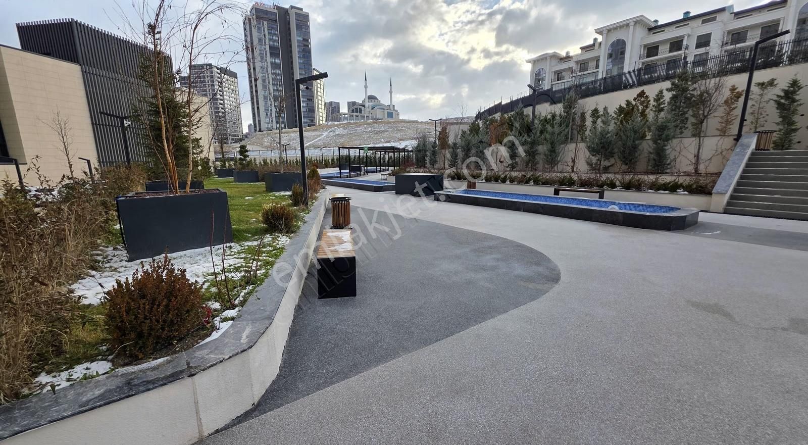 Ozan Beytepe'de Şehir Manzarasına Hakim Sıfır Kiralık 1+1 - Görsel 24