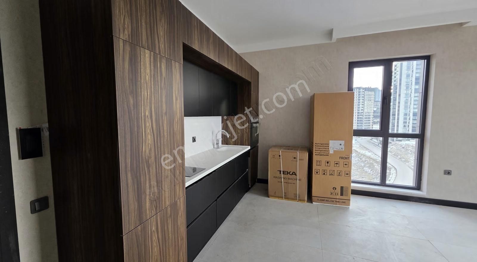 Ozan Beytepe'de Şehir Manzarasına Hakim Sıfır Kiralık 1+1 - Görsel 25