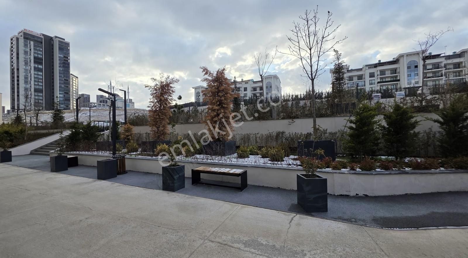 Ozan Beytepe'de Şehir Manzarasına Hakim Sıfır Kiralık 1+1 - Görsel 4