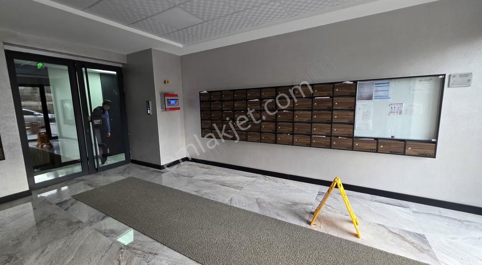 Ozan Beytepe'de Şehir Manzarasına Hakim Sıfır Kiralık 1+1 - Görsel 20