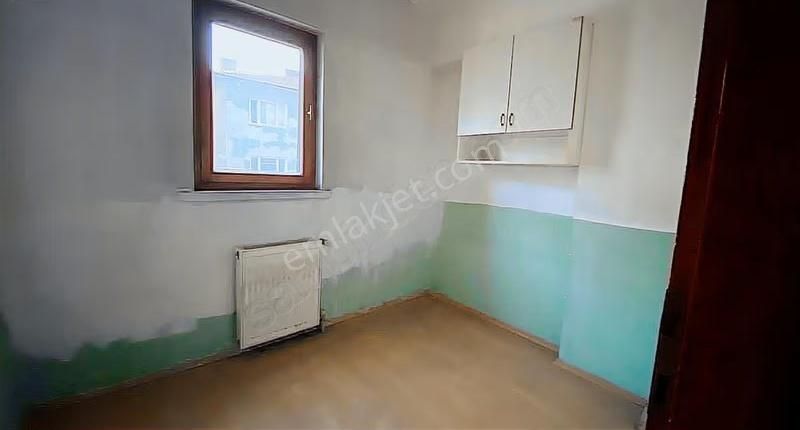 İskitler Merkezi Konumda Boş 3+1 Satılık Daire - Görsel 4