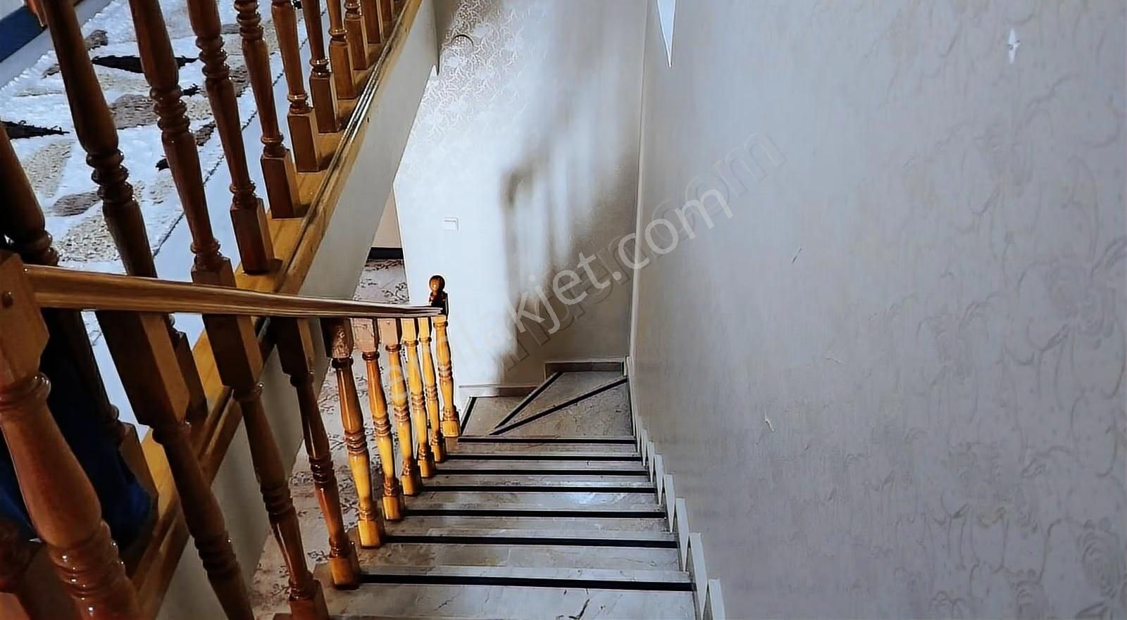 Aydınlıkevler Altınpark Yakını Satılık 3+1 Dubleks Daire - Görsel 5